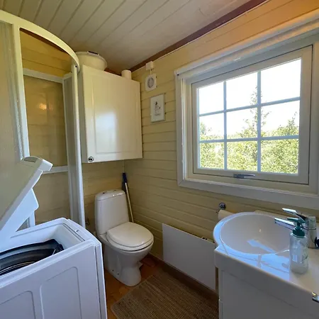 Breidablikk, Quiet Retreat Surrounded By Nature