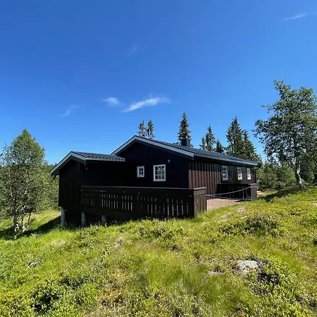 Breidablikk, Quiet Retreat Surrounded By Nature *