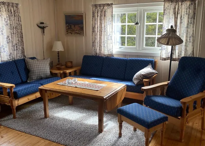 Feriehus Breidablikk, Quiet Retreat Surrounded By Nature